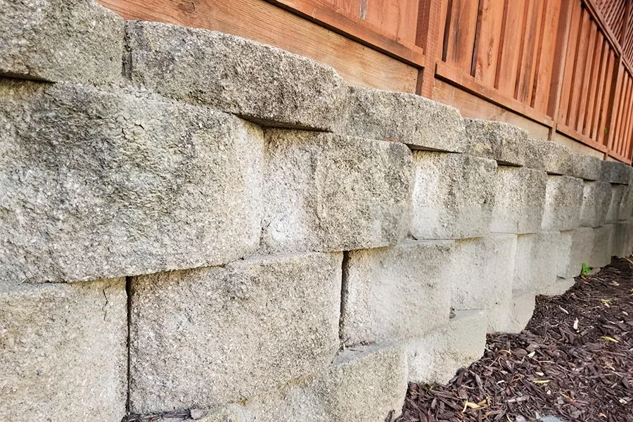 Retaining Wall Repair Specialists in Kissimmee FL